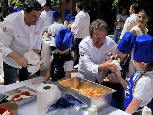 Paco Manzano And Oscar Molino With Chefs For Children