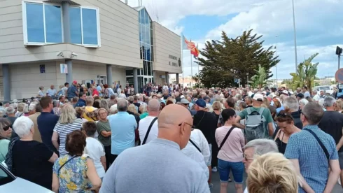 Residents protest over 'second-rate' council services for part of Costa Blanca