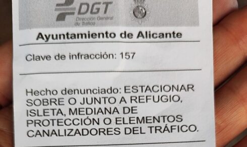 Scam Alert: Alicante motorists find bogus parking tickets on car windscreens