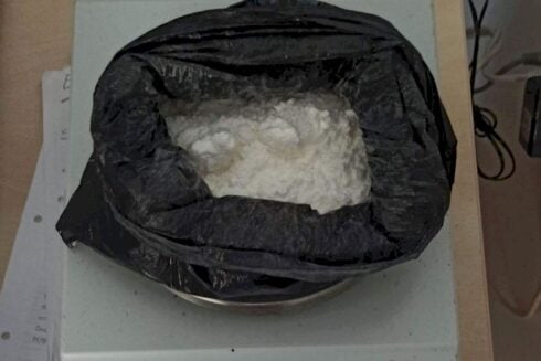 Man driving in UK-plated vehicle on Costa Blanca is caught with cocaine in his car boot