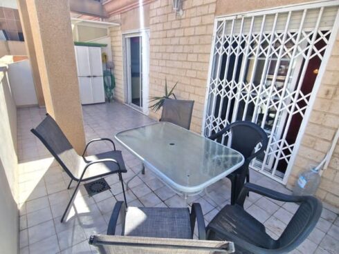2 bedroom Penthouse for sale in Torrevieja - € 129