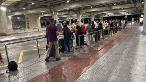 Taxi association rubbishes claims of long queues for cabs at Costa Blanca airport