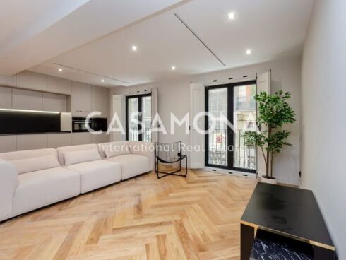 3 bedroom Apartment for sale in Barcelona city - € 730