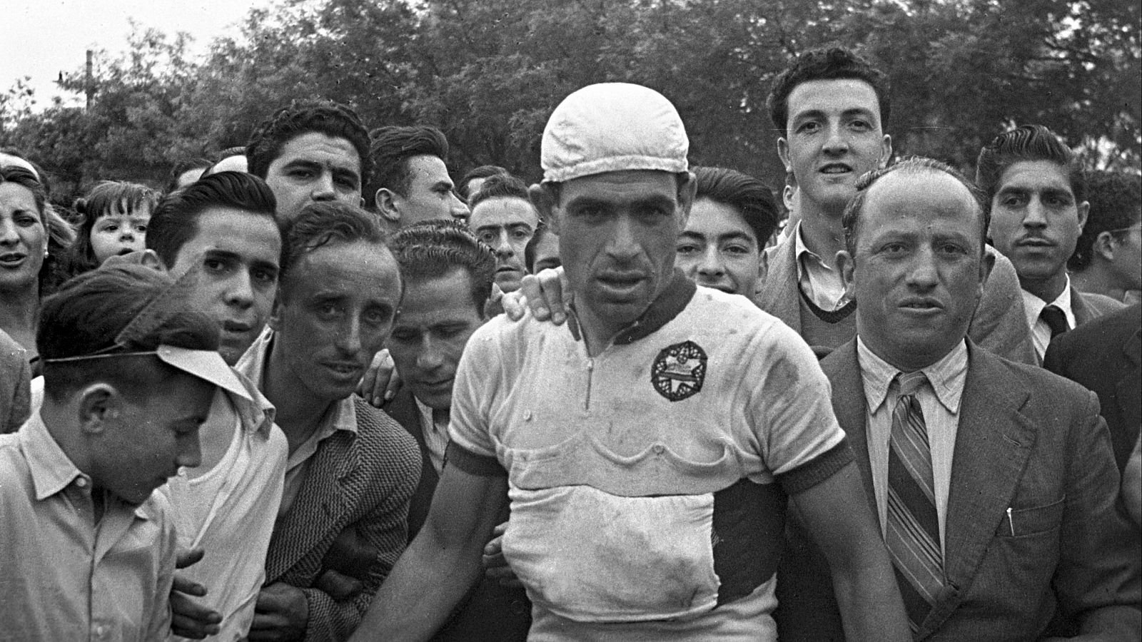 Spain's first cycling star Bernardo Ruiz dies aged 100 in his home city