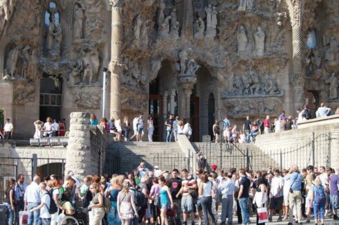 Busy Sagrada Familia, TheBetterVacation.com